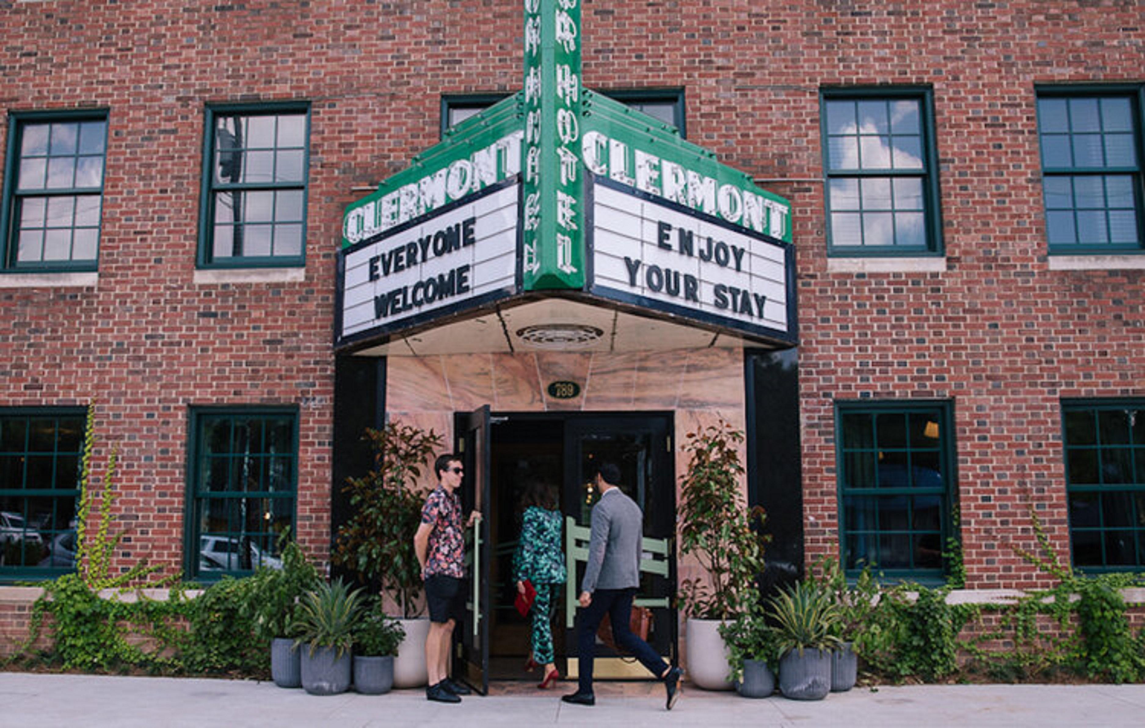 Clermont Atlanta, By Oliver